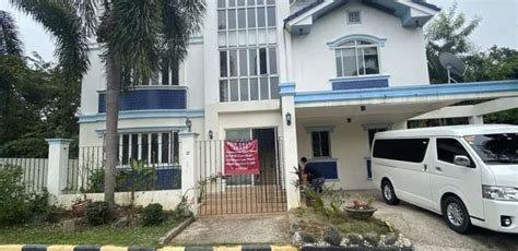 Apartment For Rent near Starmall Alabang .